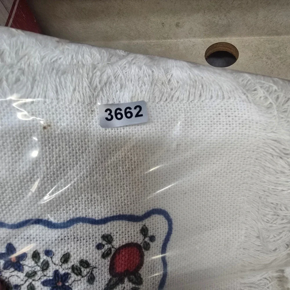 Vintage Square Table Topper‎ White Fringed Apple Blue Floral Cross Stitch 16x16